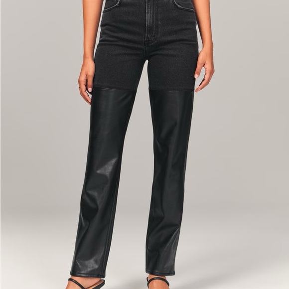 Women's Mixed Fabric Black Jeans - Picture 2 of 6